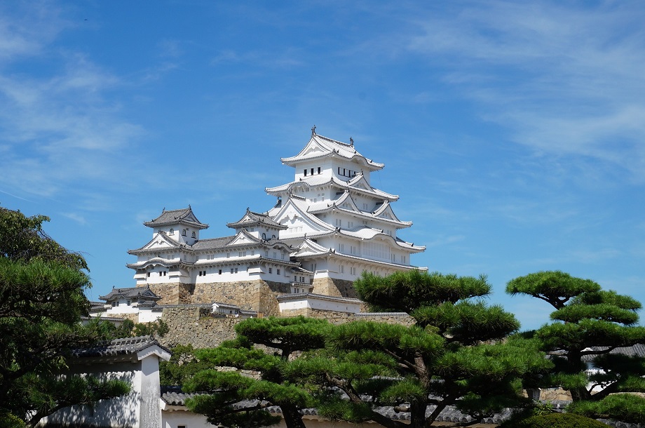 ทำความรู้จัก ปราสาทฮิเมจิ (Himeji Castle)