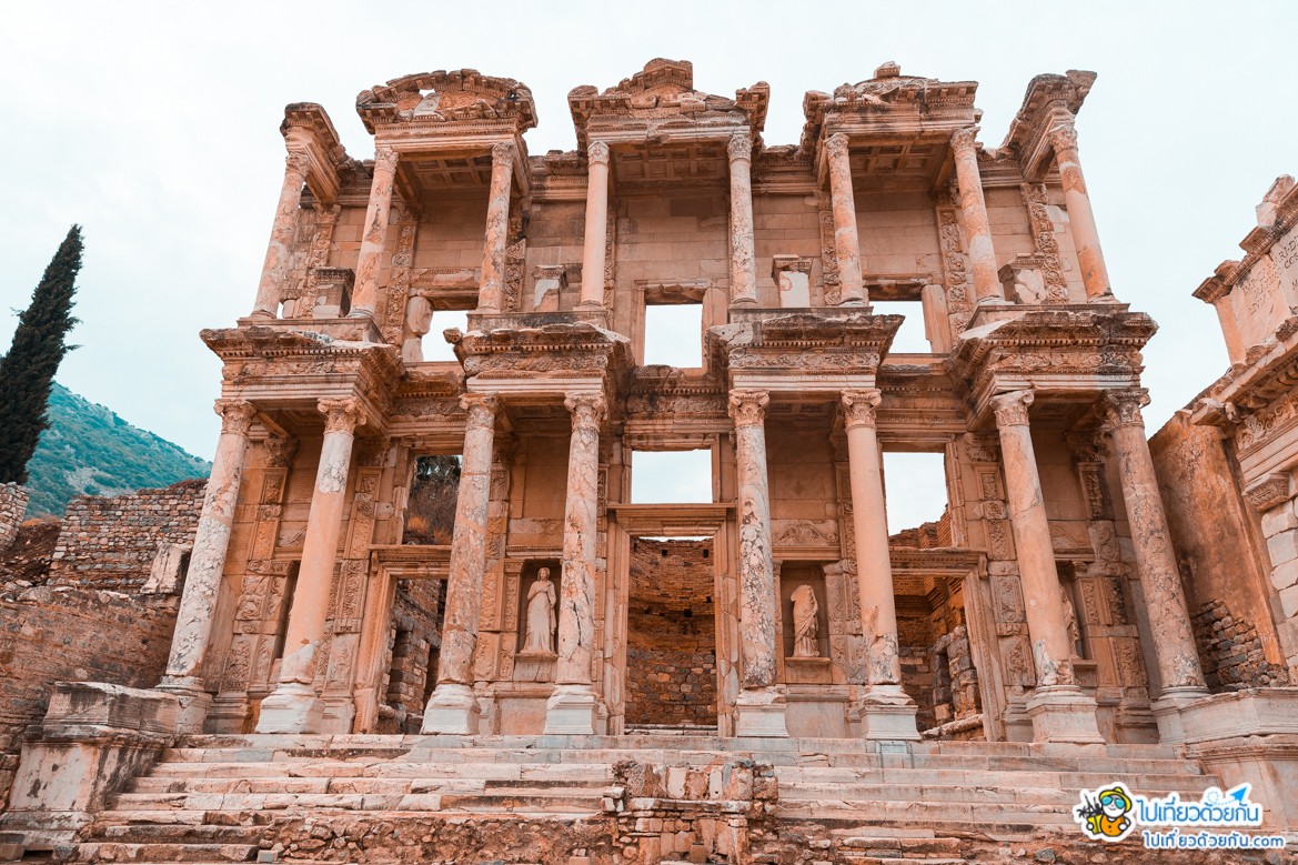 เที่ยวตุรกี เอเฟซุส Ephesus มหานครโบราณที่ ยิ่งใหญ่ในประเทศตุรกี ตอนที่ 2 เทพเจ้าไม่จ้ำเป็นต้องนุ่งผ