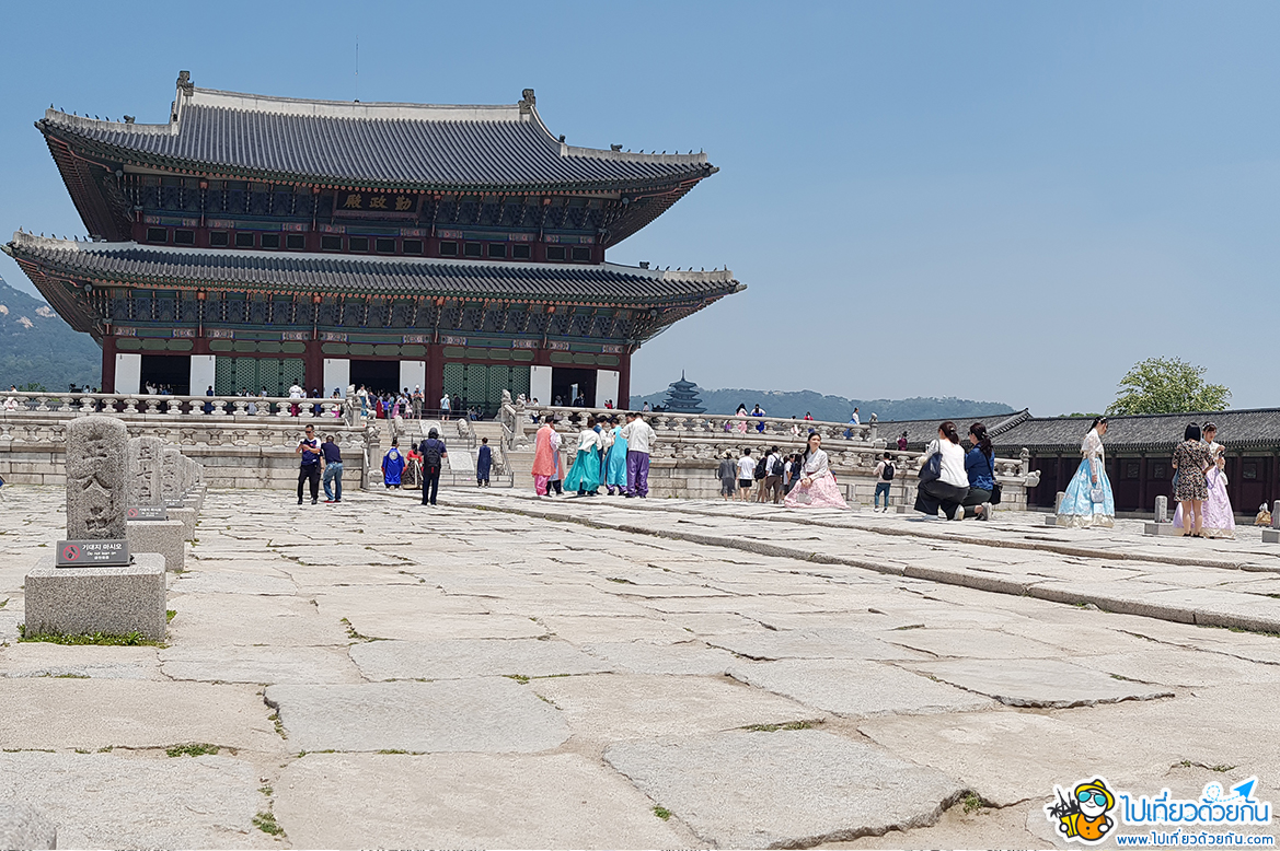 เที่ยวเกาหลี เยือนพระราชวังเคียงบกกุง เป็นสัญญลักษณ์และแหล่งท่องเที่ยวยอดฮิตของกรุงโซล